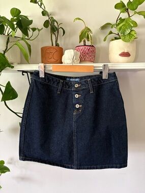 Dark Wash Button-Front Denim Skirt